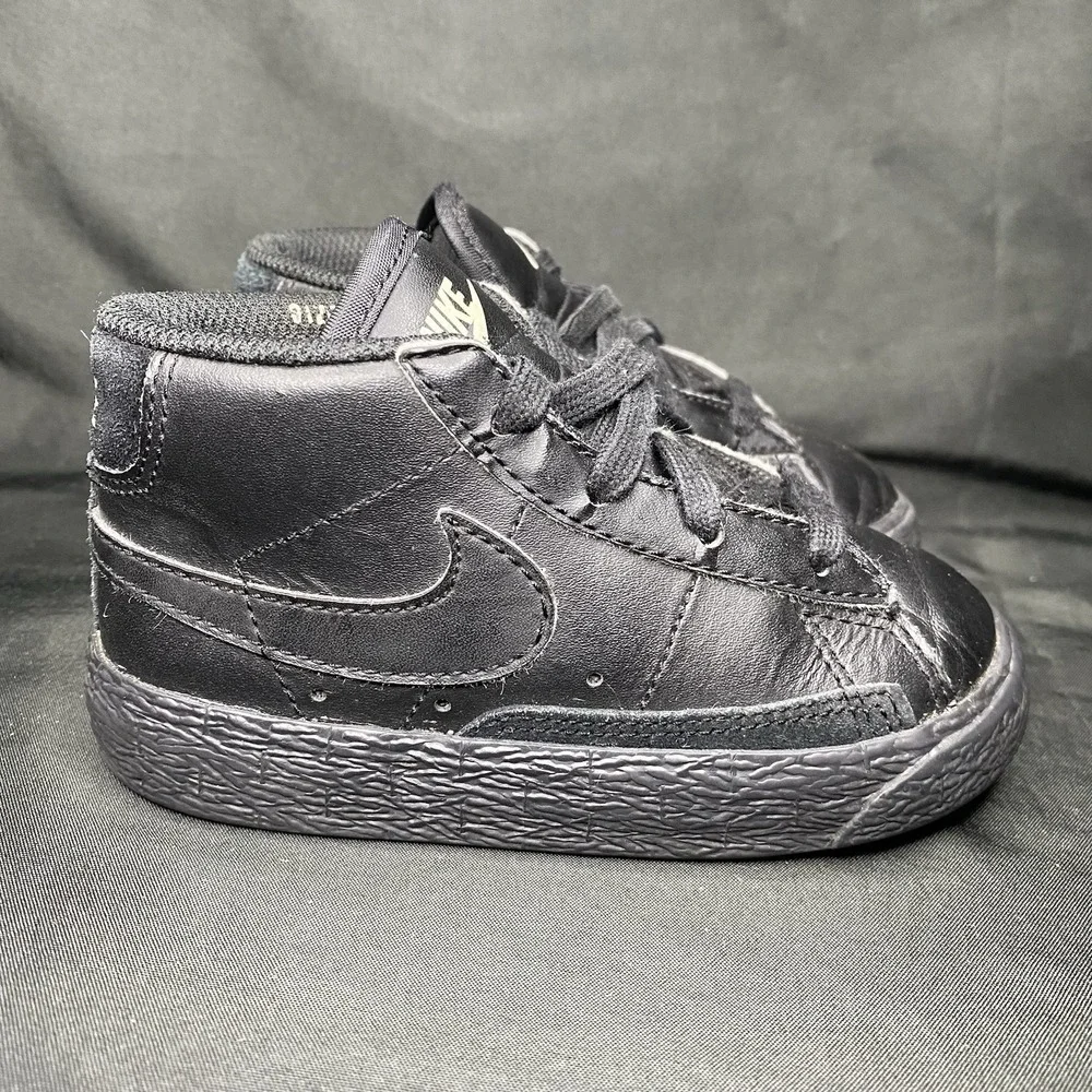 Nike Blazer Mid TD 375492-001 Triple Black Toddler Size 7C EUR 23.5